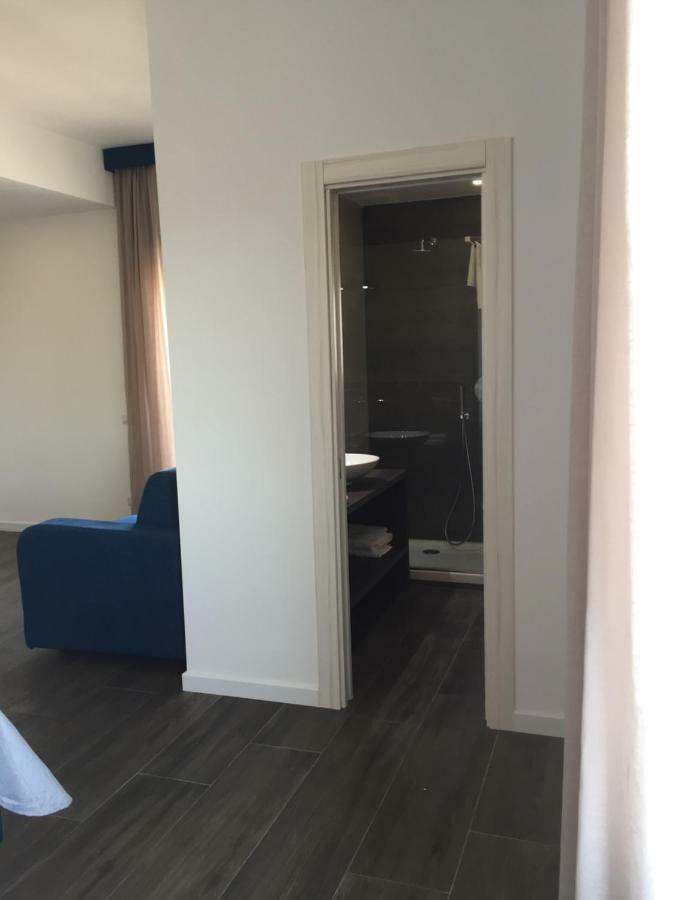 ナポリResidenza Garibaldiアパートメント エクステリア 写真